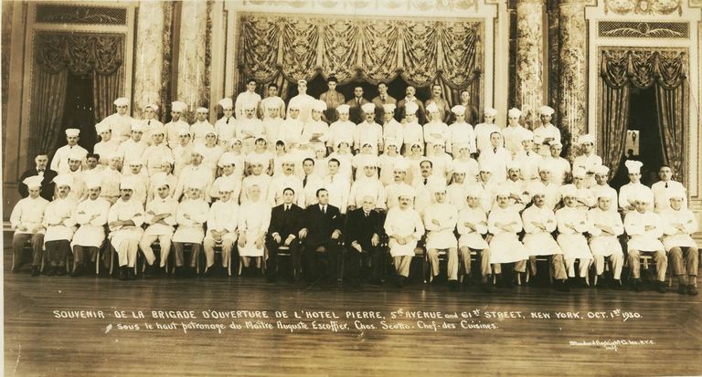1932 Escoffier with opening team