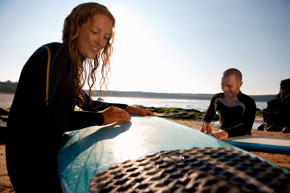 allegria-surf-equipment-for-beginners-wax