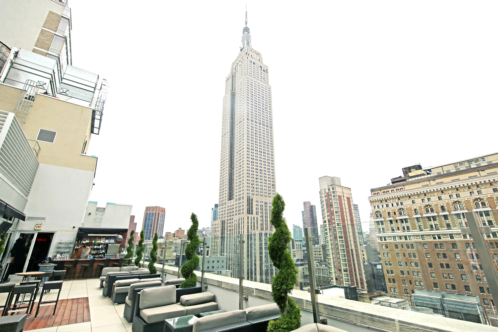 The Best Rooftop Bars and Terraces with a View in NYC 