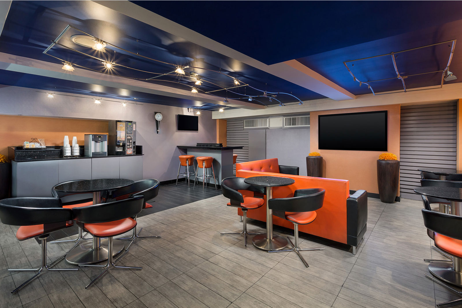 NYMA Lounge 2