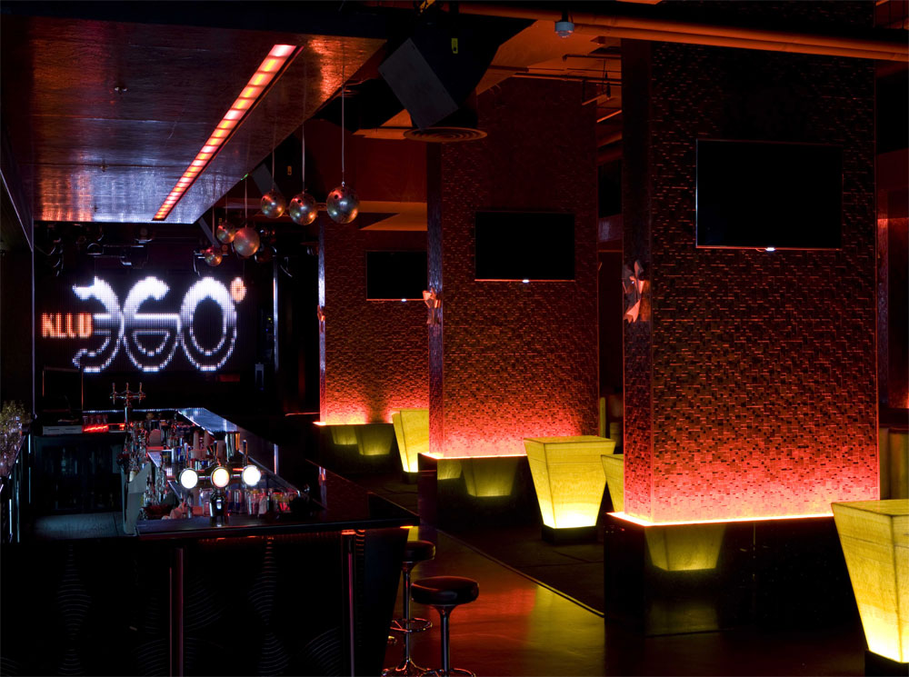 bar