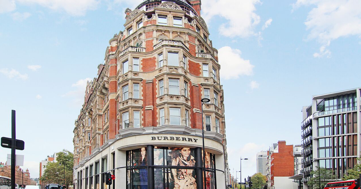 More exclusive shopping in Knightsbridge