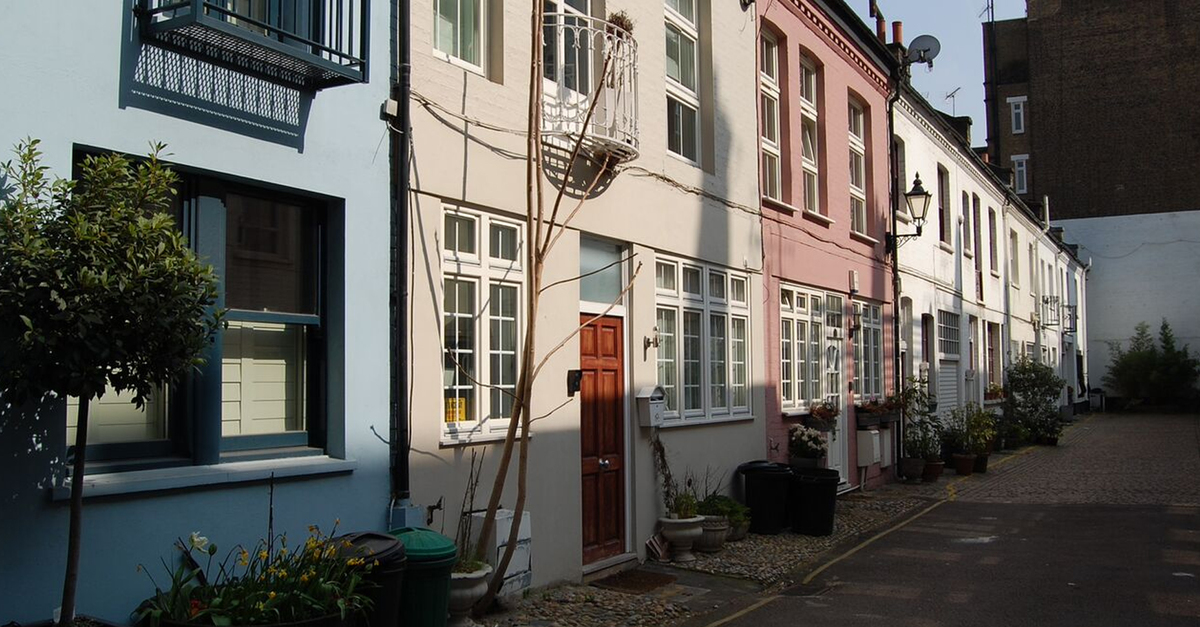 One of many mews in Knightsbridge