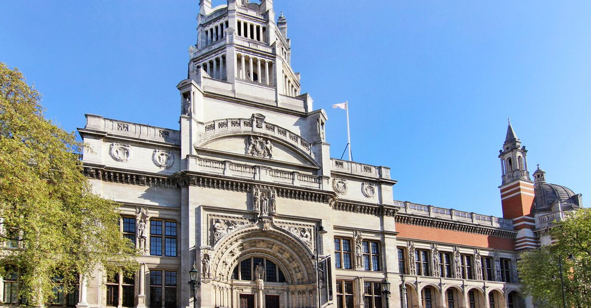 The inconic Natural History Museum South Kensington