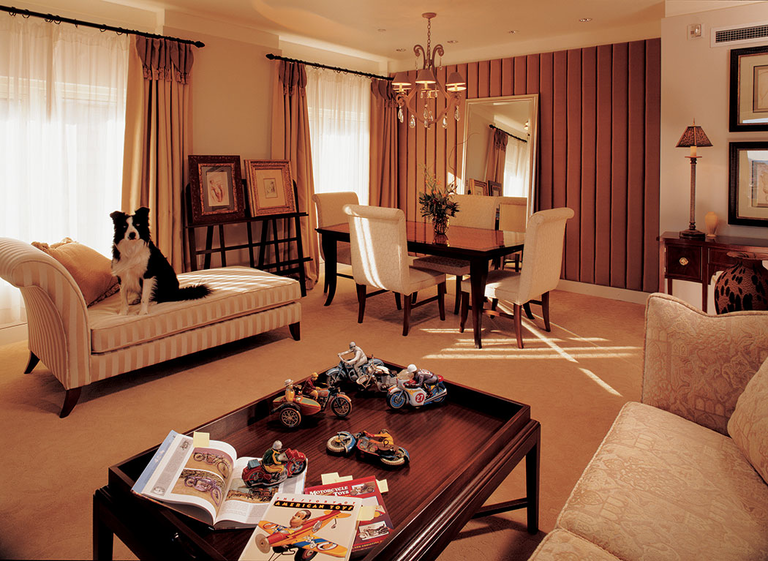 Campton Room