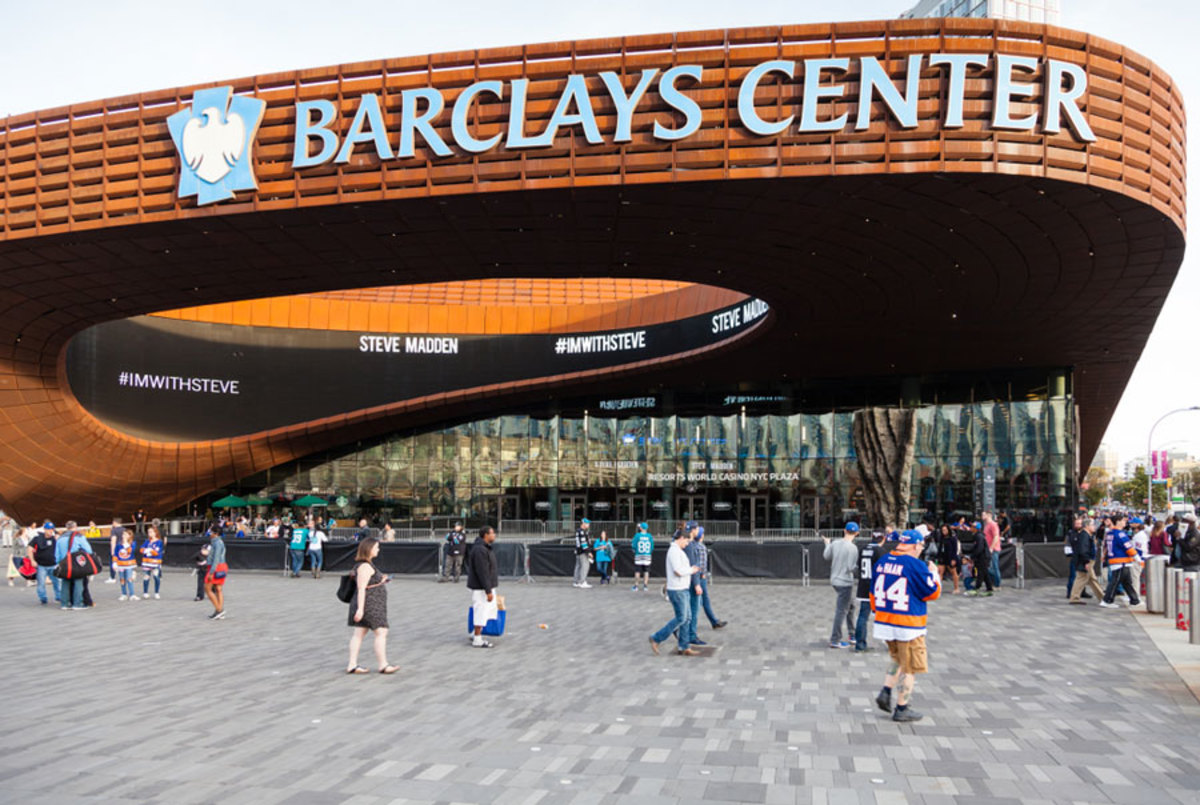 exterior-view-of-barclays-center-nyc
