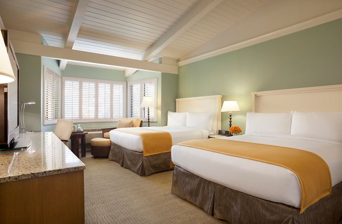 Marin County Hotels The Lodge At Tiburon Tiburon Double Queen Room In Marin County The Lodge At