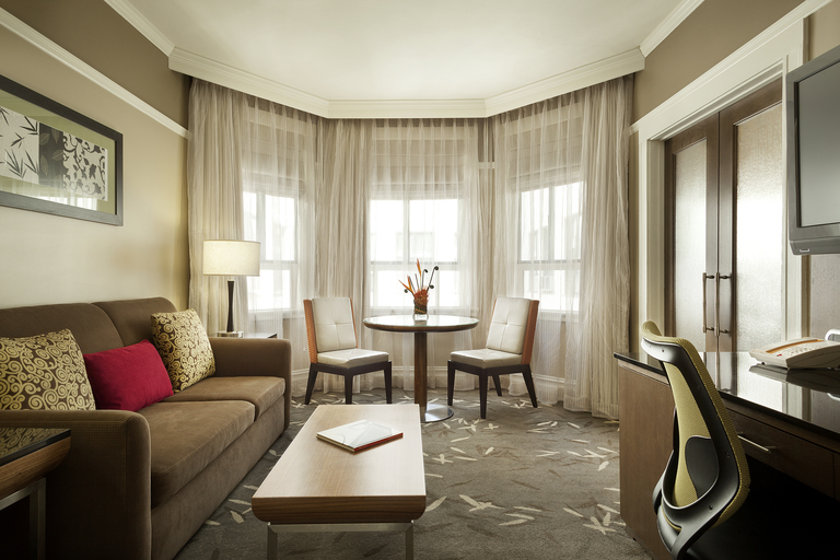 Urban Suite living room