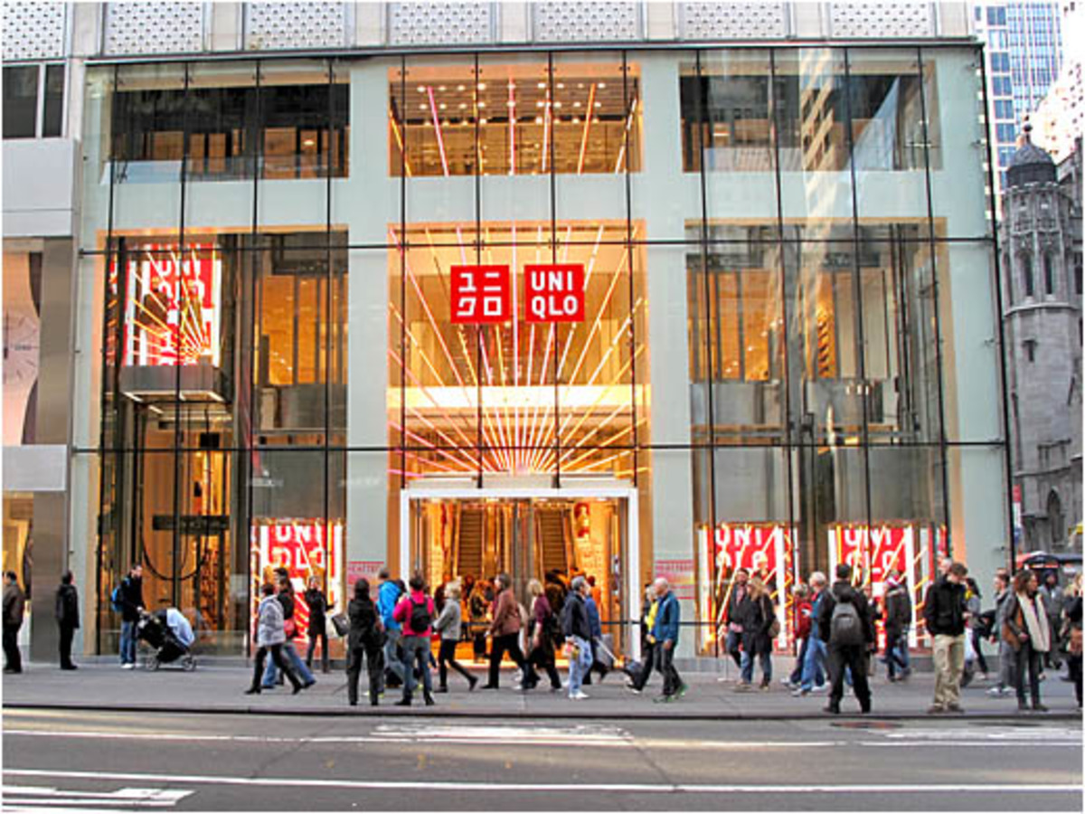 UNIQLO  373 Photos  413 Reviews  666 5th Ave New York New York   Womens Clothing  Yelp