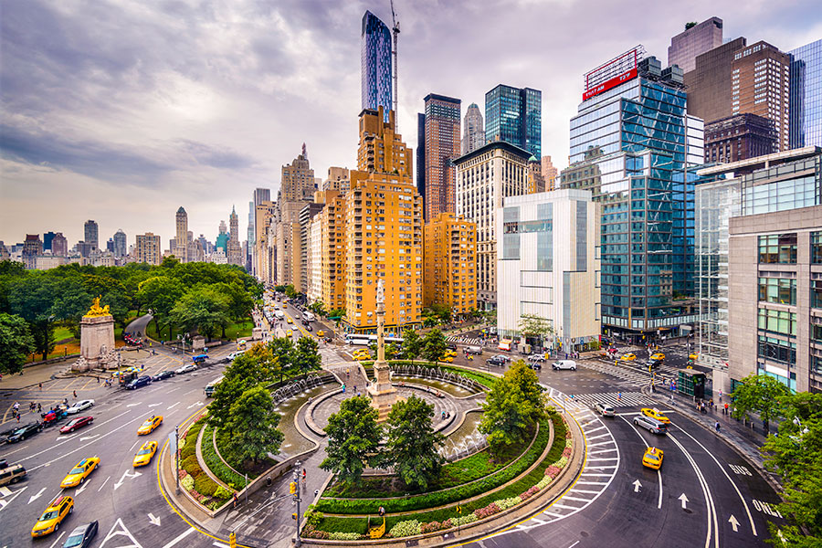 The Shops at Columbus Circle, Manhattan, Shopping